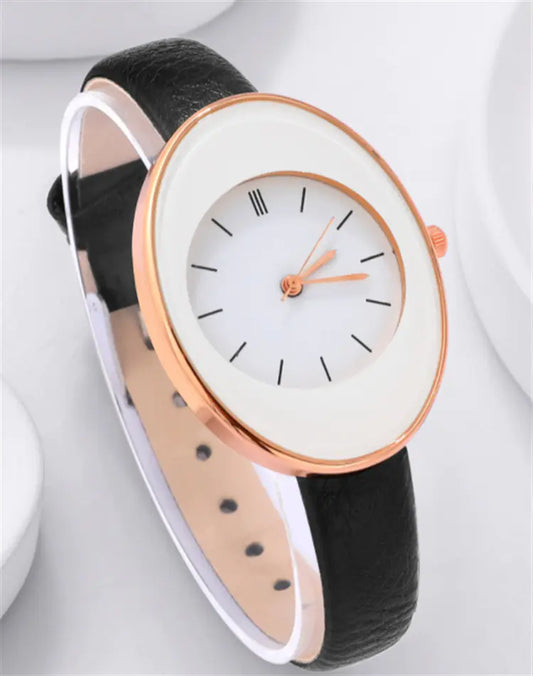 2022 Women's Fashion Minimalist Quartz Watch with Leather Band